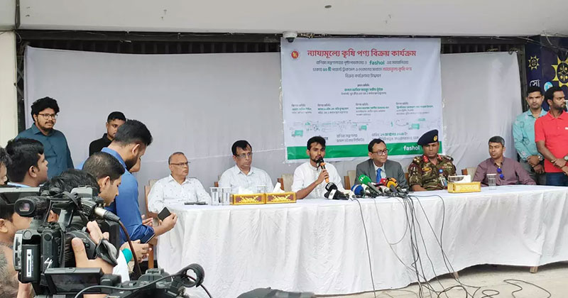 সিন্ডিকেটের দৌরাত্ম্য ভাঙার কাজ করছি: আসিফ মাহমুদ