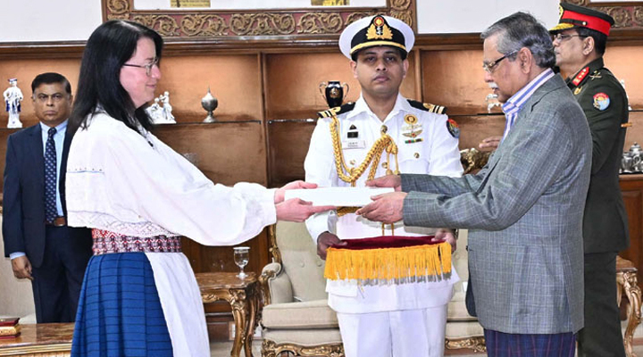 রোহিঙ্গা সংকট সমাধানে আন্তর্জাতিক সম্প্রদায়কে এগিয়ে আসার আহ্বান
